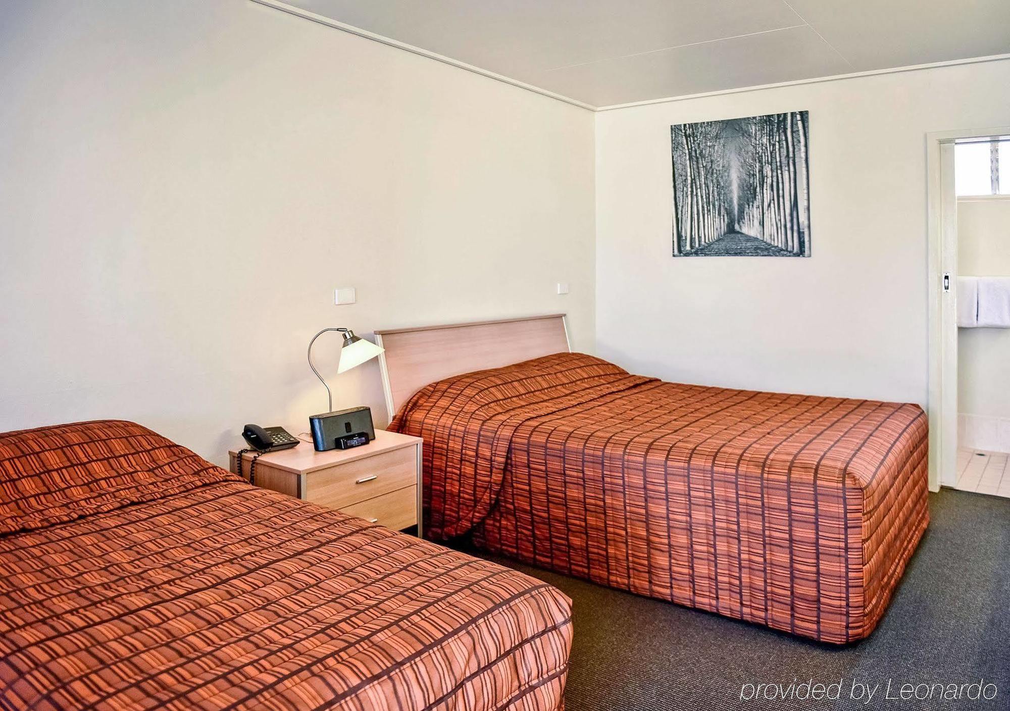 Gladstone Cbd Motel ภายนอก รูปภาพ